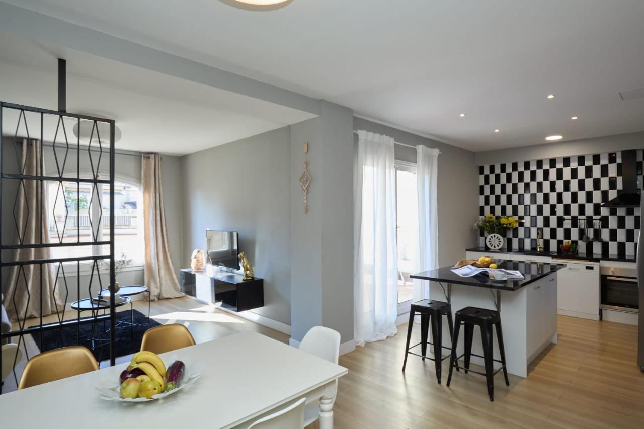 Апартаменты Casa Cosi - Terrace 1 Барселона Экстерьер фото